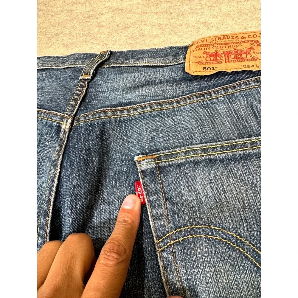 Levis 501 Original Fit Straight Jeans Mens 36x34 Blue Denim Cotton‎ Button Fly